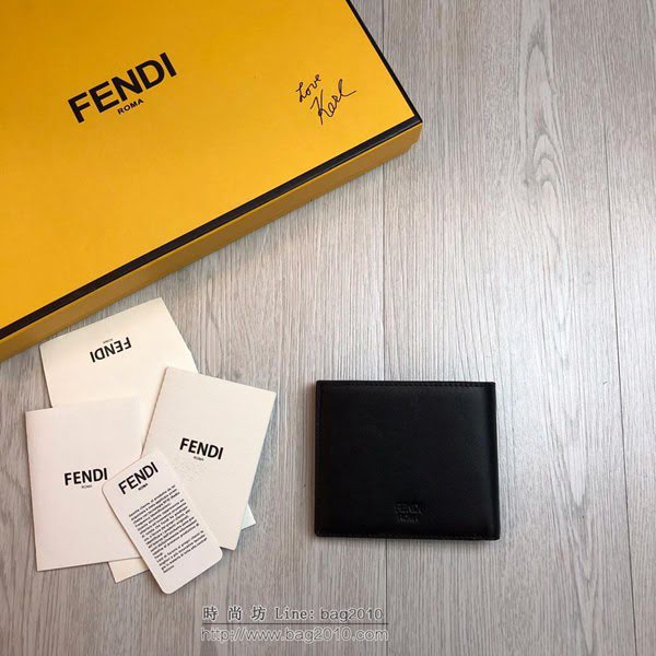 FENDI短夾錢包 19年春夏季最新手包 小摔牛皮 芬迪對折錢包  fdz2145
